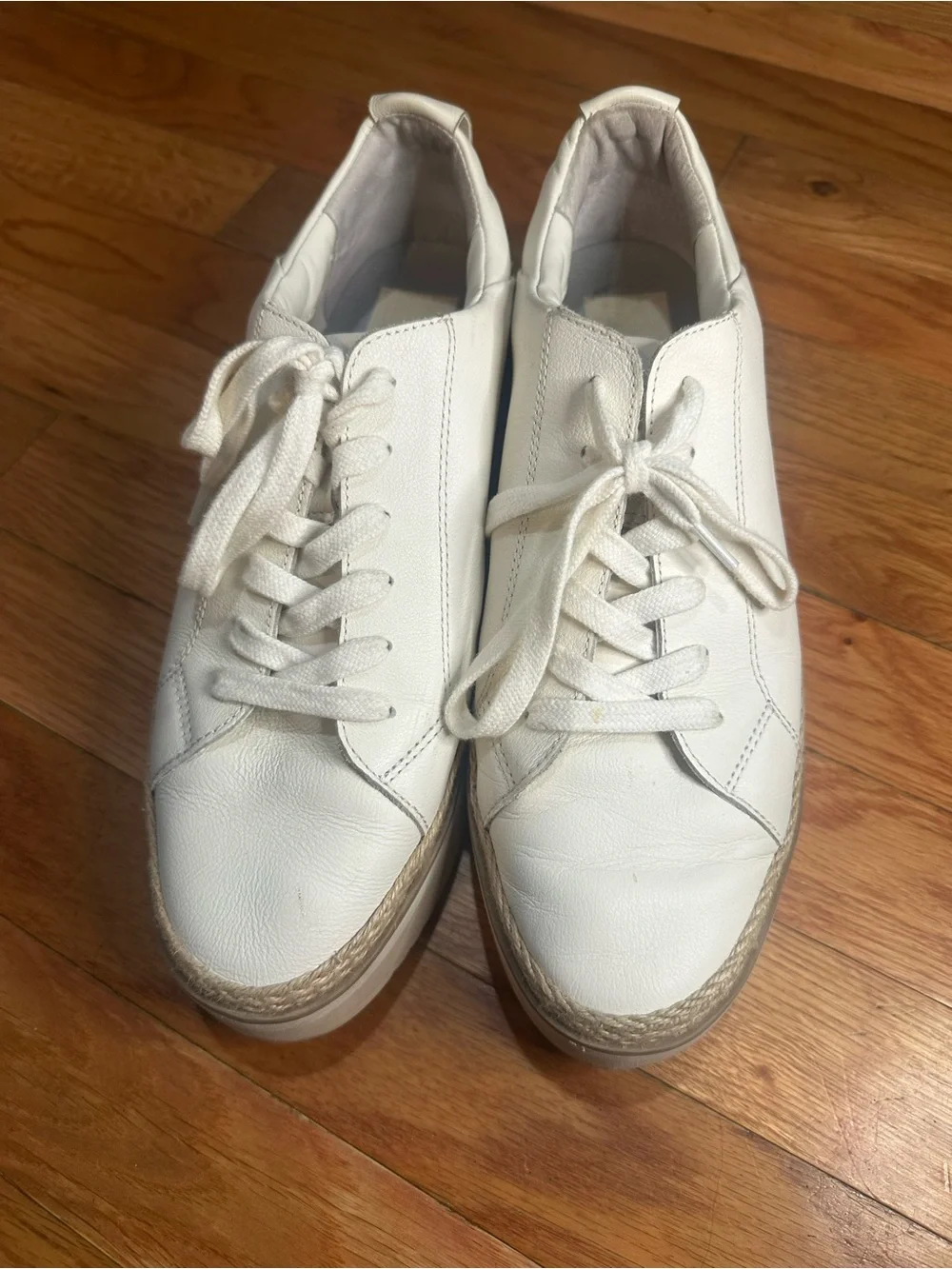 Dolce Vita Tinley Ivory Platform Sneakers 9.5
